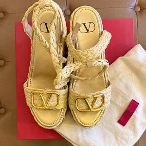 Valentino Women's Cream and Gold Espadrilles
